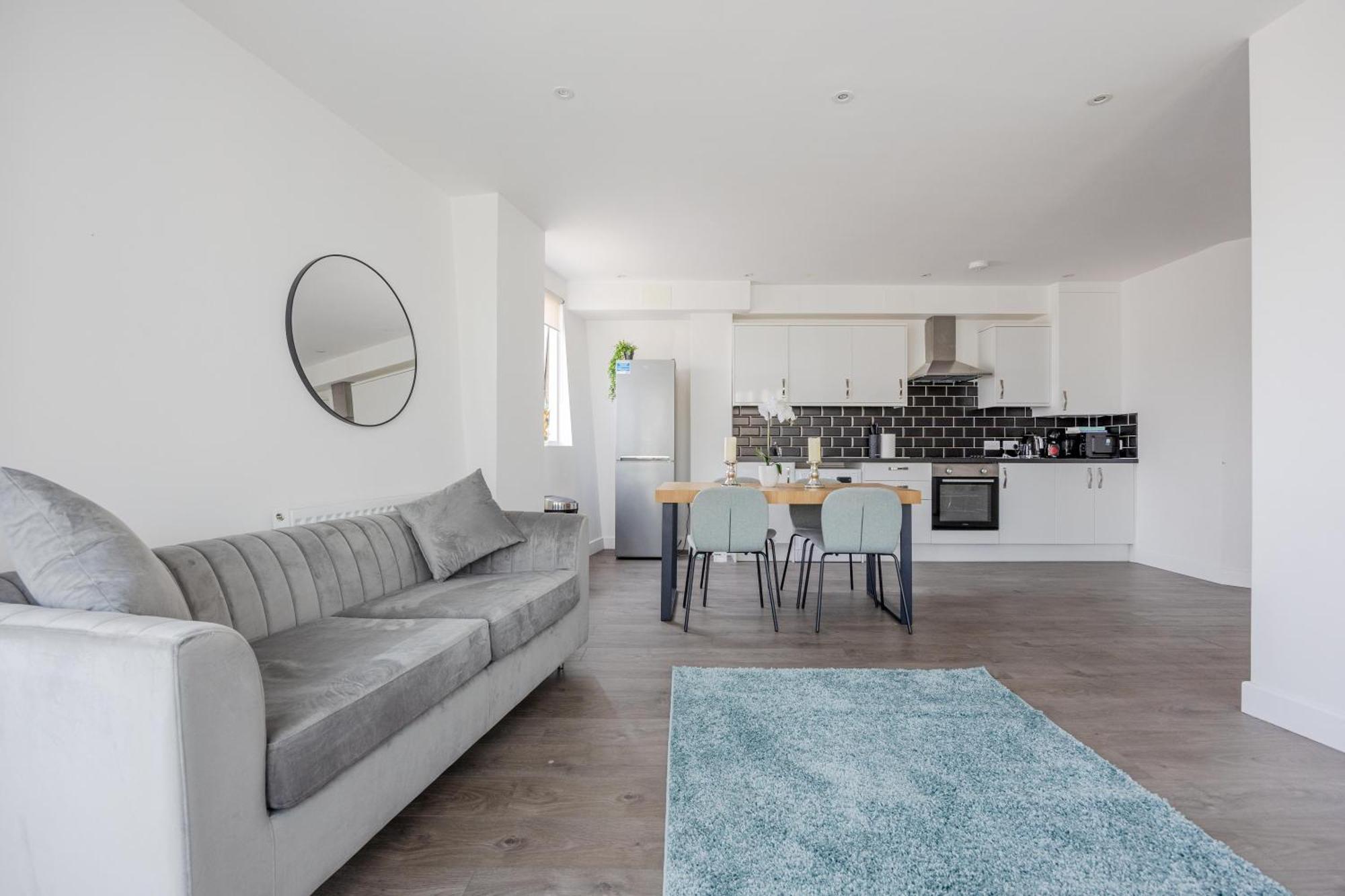 Vertigo Apartments Кингстън на Темза Екстериор снимка