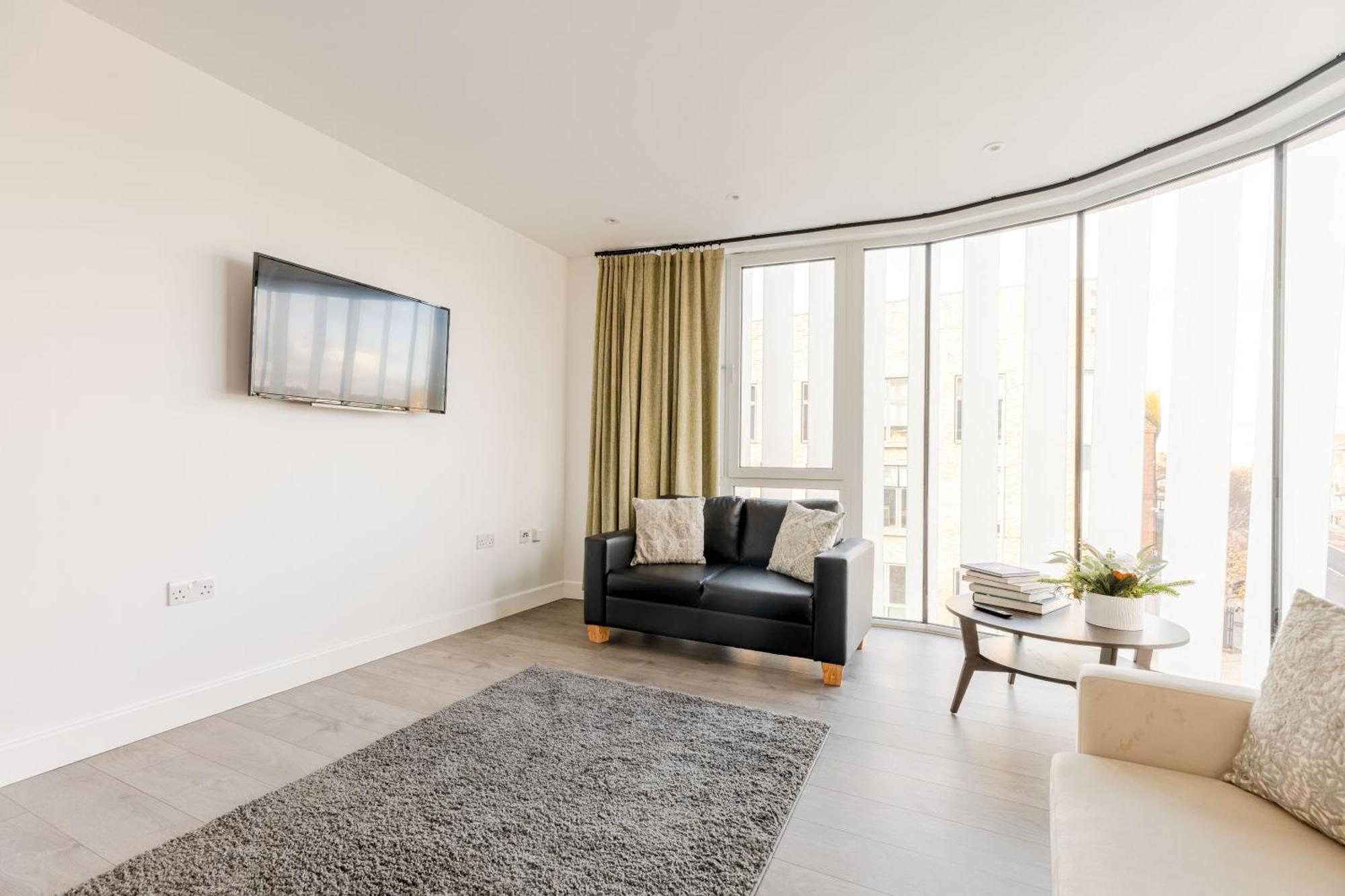 Vertigo Apartments Кингстън на Темза Екстериор снимка